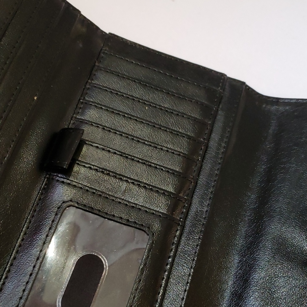 Nine West Tri-Fold Wallet - Picture 5 of 7
